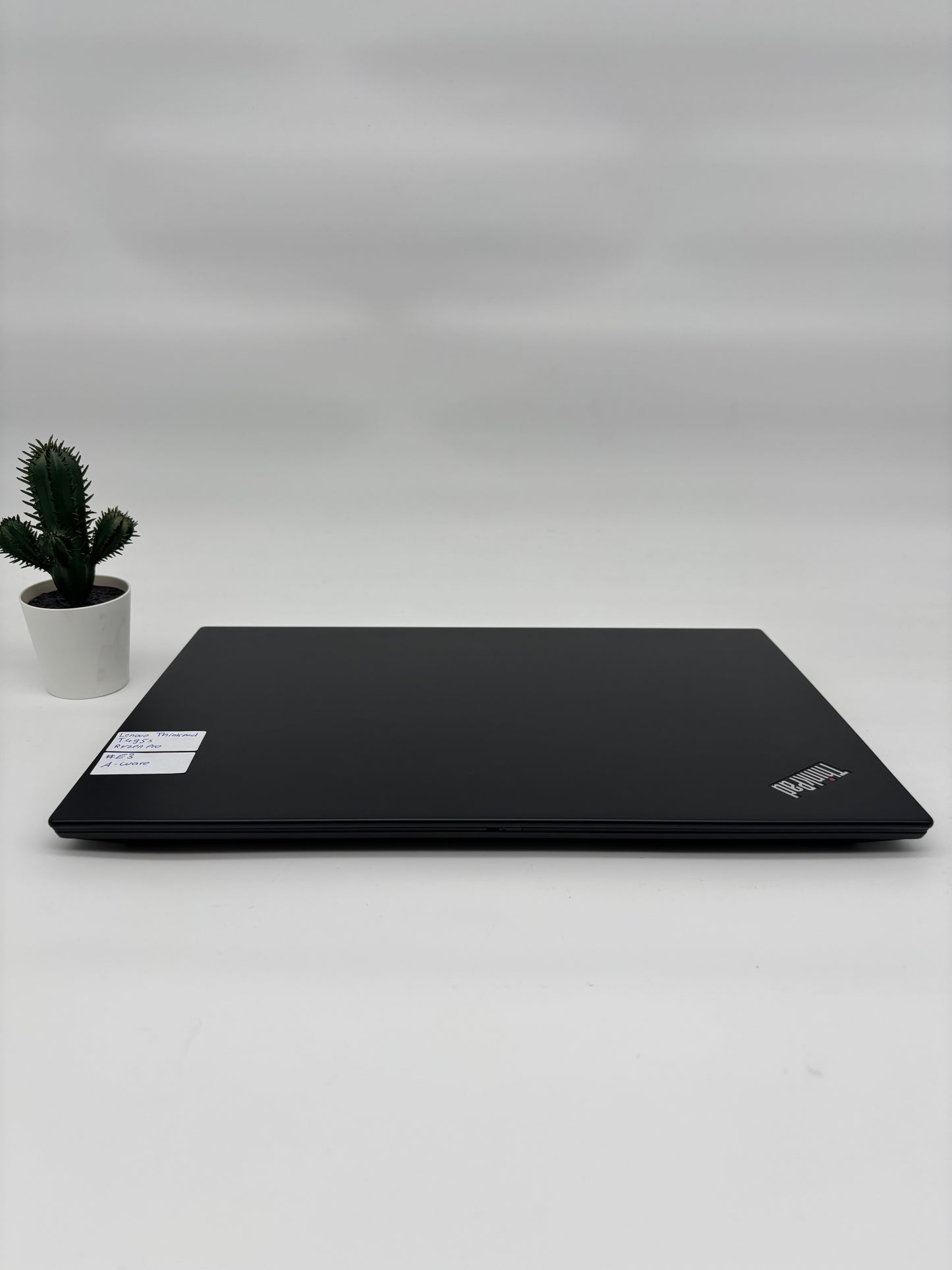 Lenovo ThinkPad T495s | Ryzen 5 Pro 3500U | 16GB RAM | 256GB SSD | Vega 8