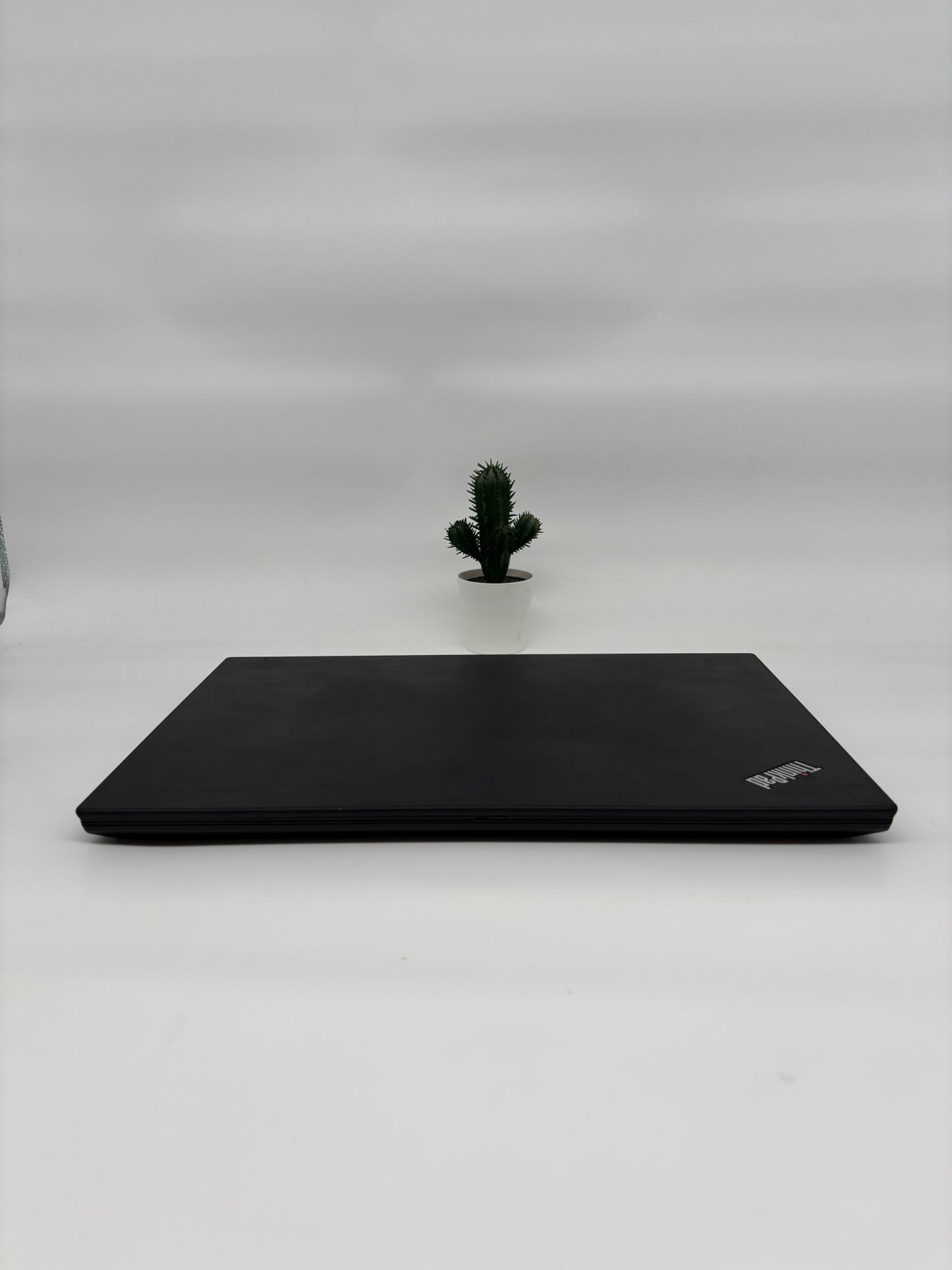 Lenovo ThinkPad T14 Gen 2 | i7-1165G7 | 16GB RAM | 500GB SSD