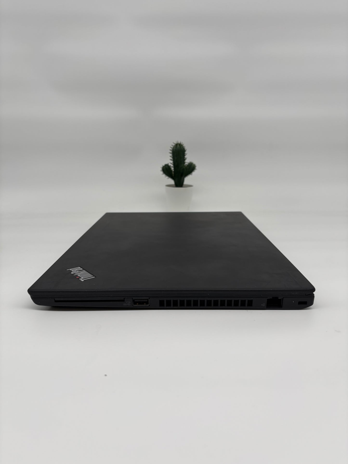 Lenovo ThinkPad T14 Gen 2 | i7-1165G7 | 16GB RAM | 500GB SSD